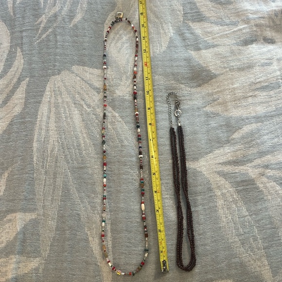 2 seed bead necklaces multi colored - Picture 2 of 3